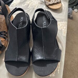 Black Boutique by Corkys Wedge Sandler, size 10